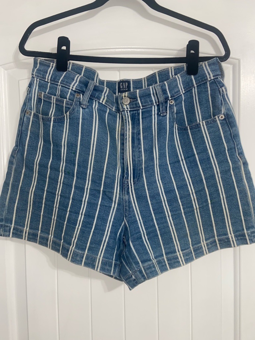 GAP mom jeans